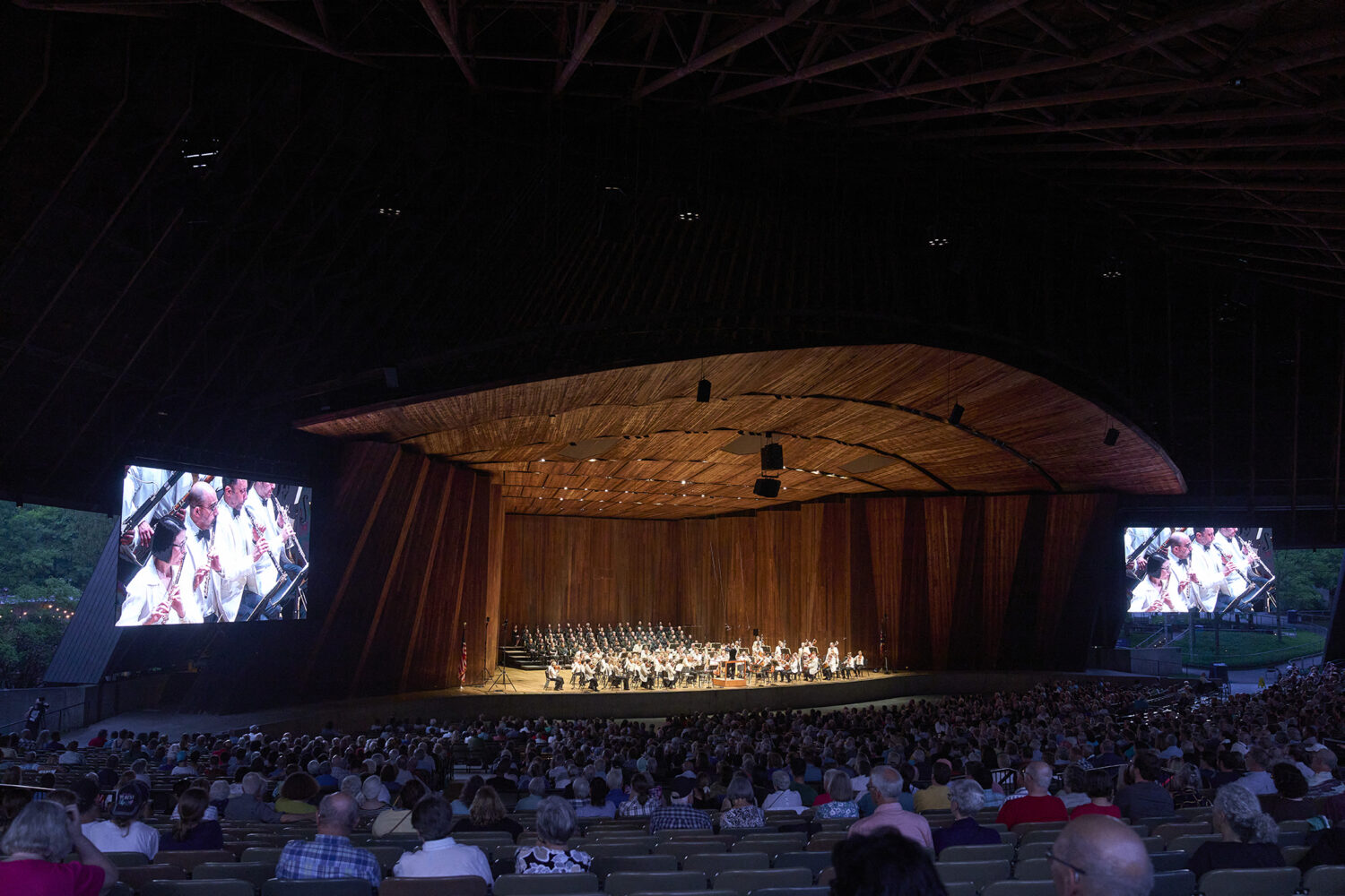 The Cleveland Orchestra
Susanna Mälkki, conductor
Felicia Moore, soprano
Elizabeth DeShong, mezzo-soprano
Issachah Savage, tenor
Soloman Howard, bass
Blossom Festival Chorus
William Grant Still   Mother and Child
Samuel Barber         Knoxville: Summer of 1915 
Felicia Moore, soprano
Beethoven            Symphony No. 9    
Photo by Roger Mastroianni